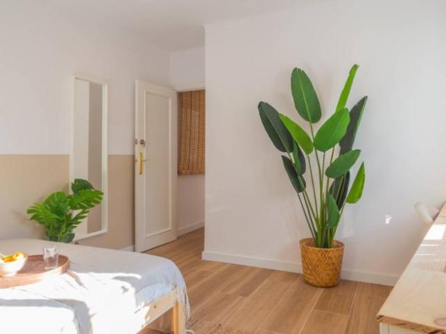 Shared Living/Roommate 7 Dormitorio Barcelona Barcelona ES101817740