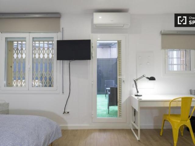 Shared Living/Roommate 7 Dormitorio Barcelona Barcelona ES101990920
