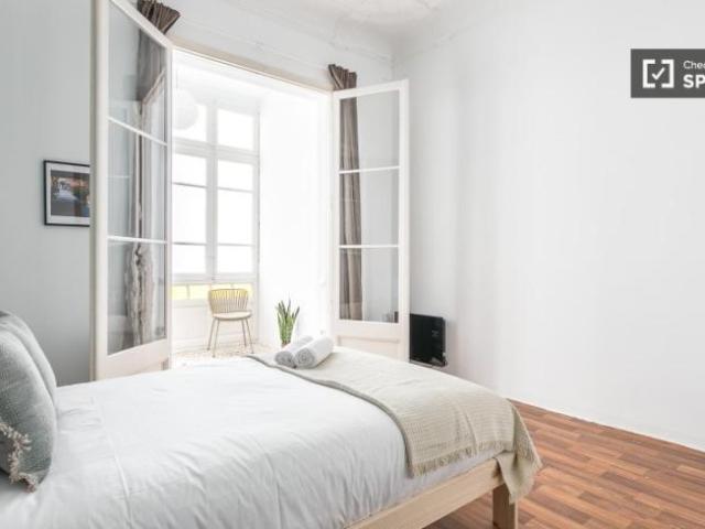 Shared Living/Roommate 7 Dormitorio Barcelona Barcelona ES104975047