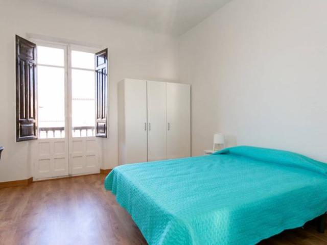 Shared Living/Roommate 7 Dormitorio Granada Granada ES101530399