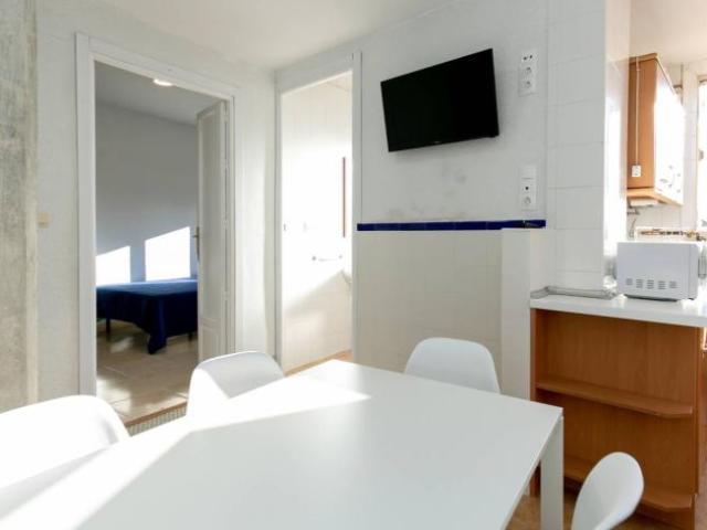 Shared Living/Roommate 7 Dormitorio Granada Granada ES101530651