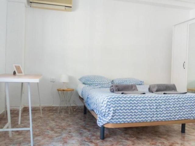 Shared Living/Roommate 7 Dormitorio Valencia Valencia ES101815356