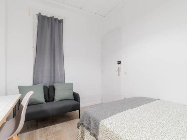 Shared Living/Roommate 7 Dormitorio Valencia Valencia ES102918198