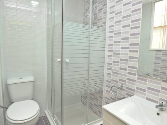 Shared Living/Roommate 7 Dormitorio Valencia Valencia ES103491038