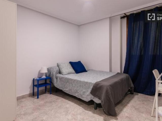 Shared Living/Roommate 7 Dormitorio Valencia Valencia ES91328689