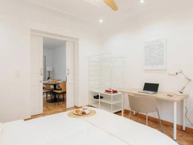 Shared Living/Roommate 7 Dormitorio Valencia Valencia ES98428939