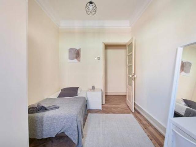 shared living/roommate 7 quarto, Lisbon Lisbon 1000 167 DLS86893267