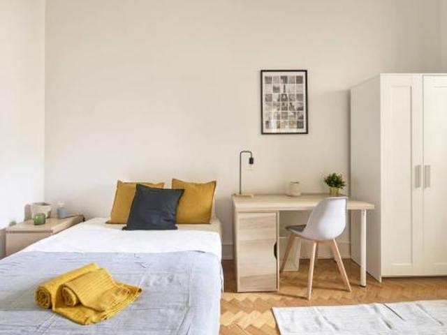 shared living/roommate 7 quarto, Lisbon Lisbon 1000 124 DLS85258216