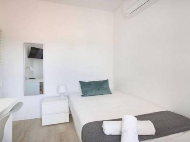shared living/roommate 7 quarto, Lisbon Lisbon 1000 251 DLS80988951