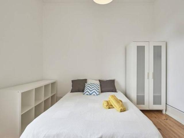shared living/roommate 7 quarto, Lisbon Lisbon 1000 234 DLS80986040