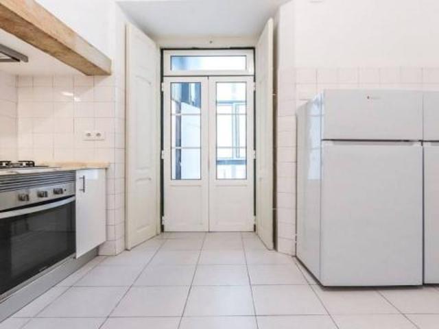 shared living/roommate 7 quarto, Lisbon Lisbon 1000 234 DLS80988925