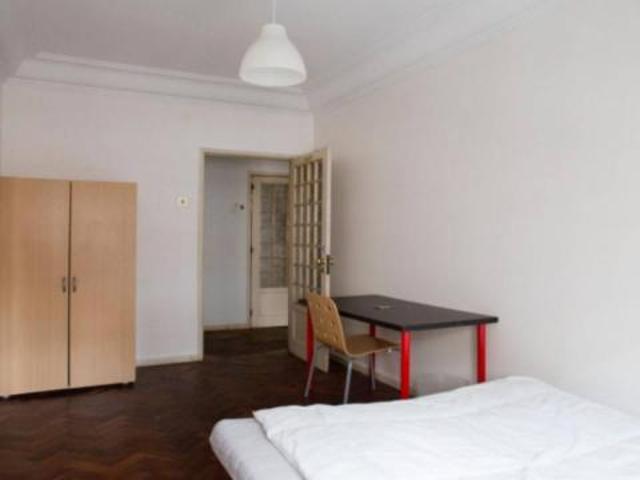 shared living/roommate 7 quarto, Lisbon Lisbon 1150 260 DLS69292802
