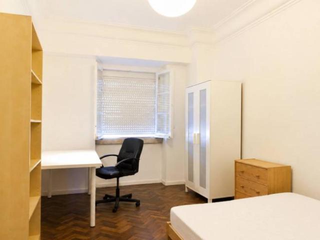 shared living/roommate 7 quarto, lisbon lisbon 1150 200 DLS102309859
