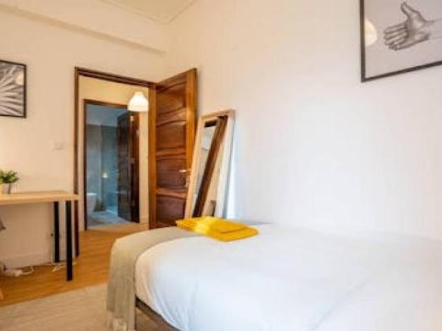 shared living/roommate 7 quarto, Porto Porto 4050 282 DLS86893238