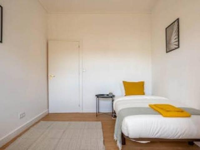 shared living/roommate 7 quarto, Porto Porto 4050 282 DLS86893242