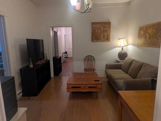 Shared Living/roommate 4 Bedroom For Rent Montréal QC 1000 ES97418714
