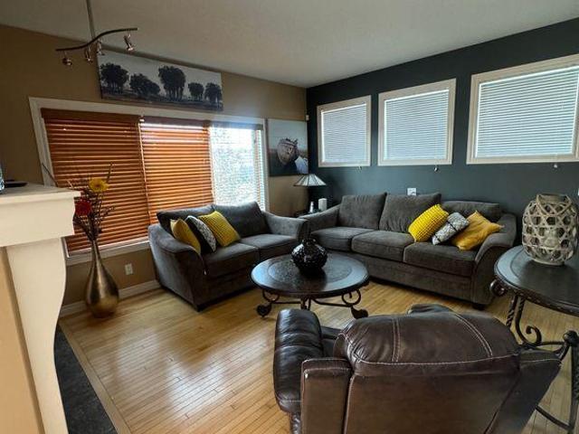 Shared Living/roommate 4 Bedroom For Rent Calgary AB 800 ELS97421739