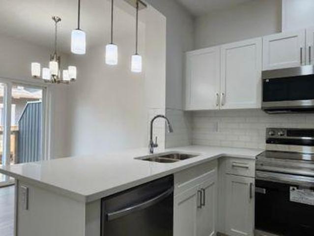 Shared Living/roommate 4 Bedroom For Rent Edmonton AB 750 ES97416649
