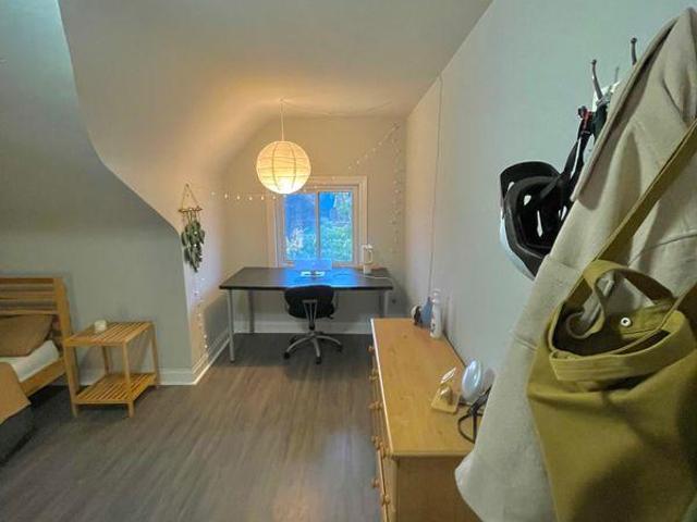 Shared Living/roommate 4 Bedroom For Rent Toronto ON 1350 ELS97418006