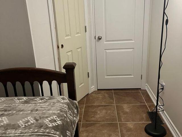 Shared Living/roommate 4 Bedroom For Rent Toronto ON 850 ELS96647509