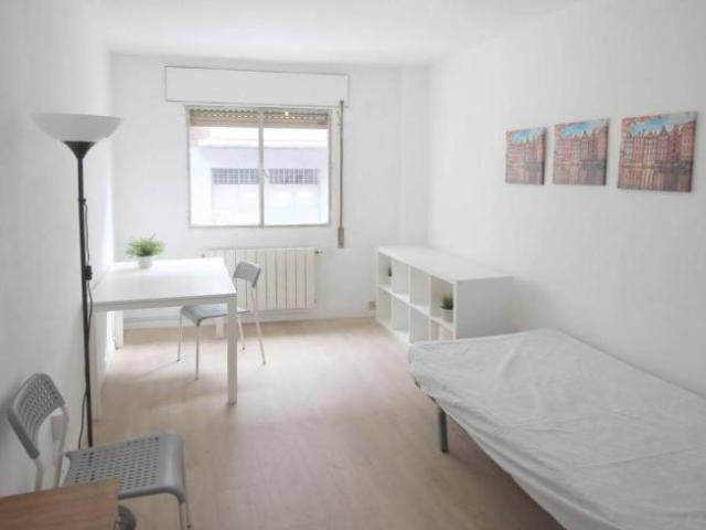 Shared Living/Roommate 4 Dormitorio Madrid Madrid ES101409421