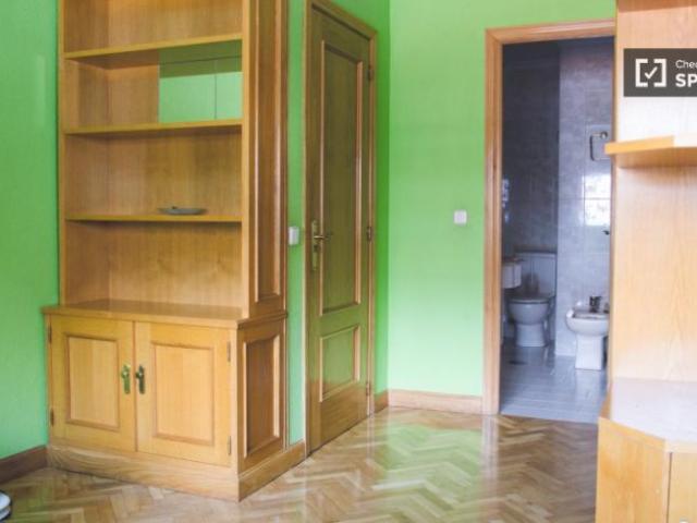 Shared Living/Roommate 4 Dormitorio Madrid Madrid ES101819242