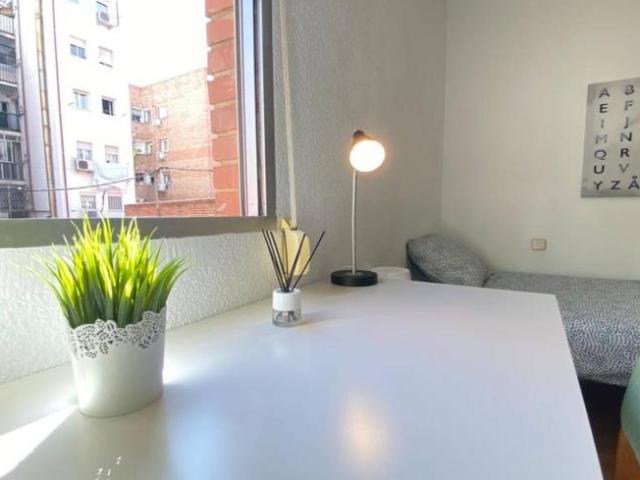 Shared Living/Roommate 4 Dormitorio Madrid Madrid ES102796543