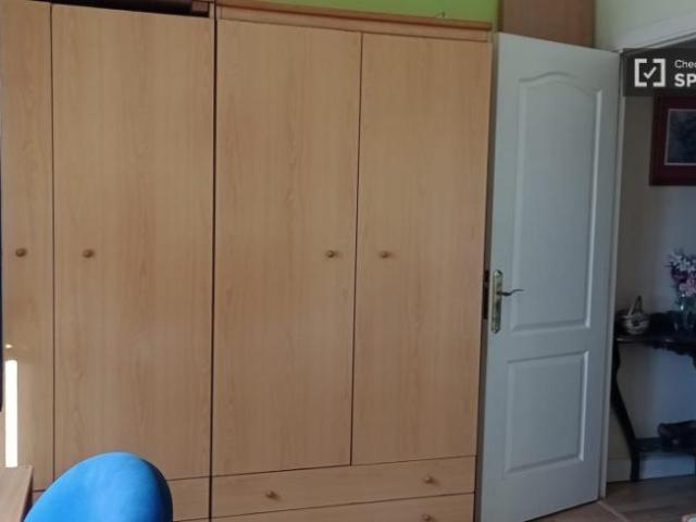 Shared Living/Roommate 4 Dormitorio Oviedo Oviedo ES101771716