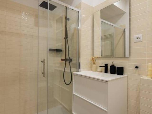 Shared Living/Roommate 4 Dormitorio Barcelona Barcelona ELS88631312