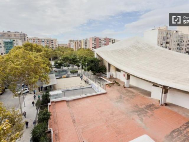 Shared Living/Roommate 4 Dormitorio Barcelona Barcelona ES96888026