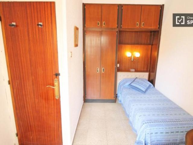 Shared Living/Roommate 4 Dormitorio Barcelona Barcelona ES101771195