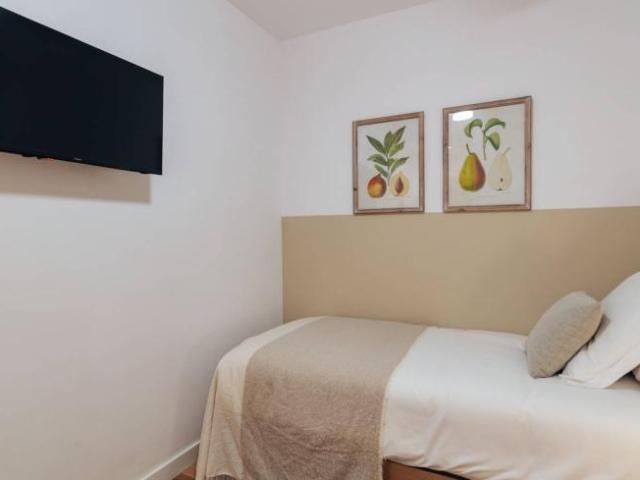 Shared Living/Roommate 4 Dormitorio Barcelona Barcelona ES101805215