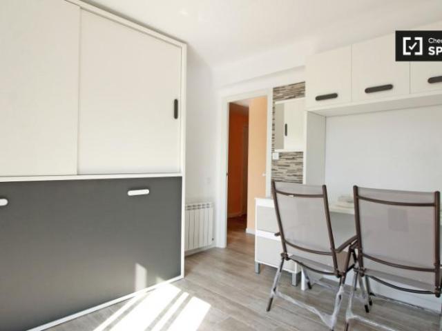 Shared Living/Roommate 4 Dormitorio Barcelona Barcelona ES101810340