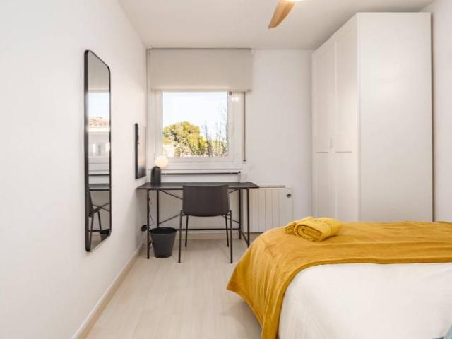 Shared Living/Roommate 4 Dormitorio Barcelona Barcelona ES101992798
