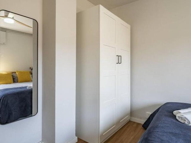 Shared Living/Roommate 4 Dormitorio Barcelona Barcelona ES101993520