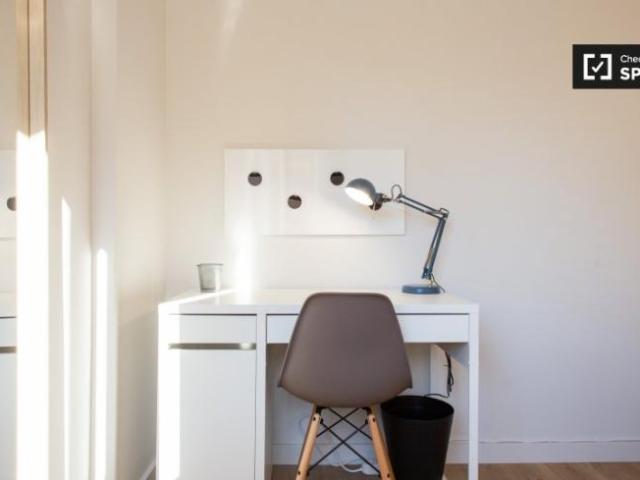 Shared Living/Roommate 4 Dormitorio Barcelona Barcelona ES101993890