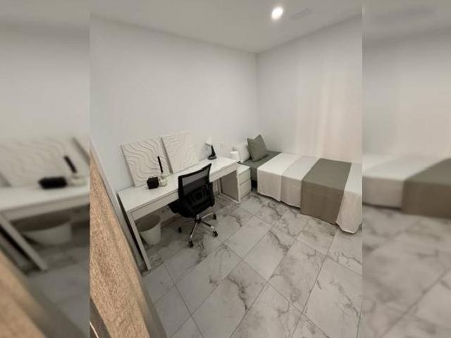Shared Living/Roommate 4 Dormitorio Cartagena Cartagena ES97638083