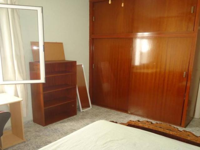 Shared Living/Roommate 4 Dormitorio Cordoba Cordoba ES101805550