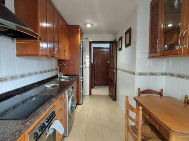 Shared Living/Roommate 4 Dormitorio Cordoba Cordoba ES103925506