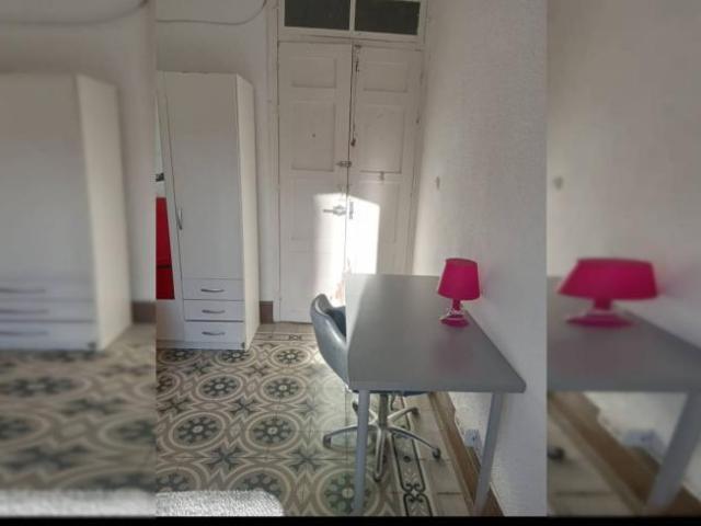 Shared Living/Roommate 4 Dormitorio Granada Granada ELS101735115