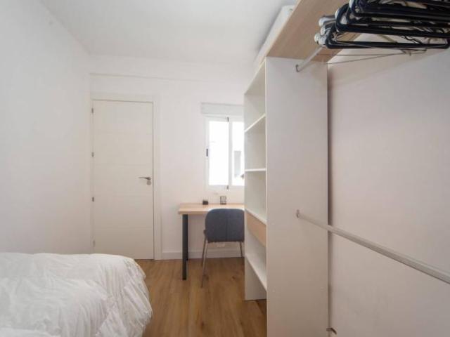 Shared Living/Roommate 4 Dormitorio Granada Granada ELS101813597