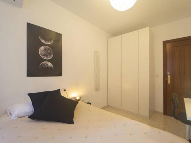 Shared Living/Roommate 4 Dormitorio Granada Granada ELS101819258