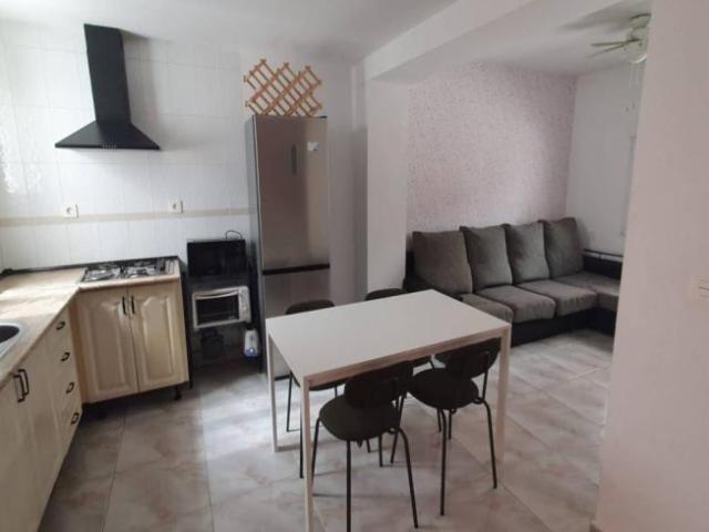 Shared Living/Roommate 4 Dormitorio Granada Granada ES101765892