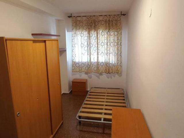 Shared Living/Roommate 4 Dormitorio Granada Granada ES103925403