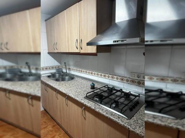 Shared Living/Roommate 4 Dormitorio Granada Granada ES98402860