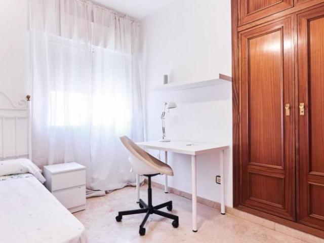 Shared Living/Roommate 4 Dormitorio Seville Seville ELS97384120