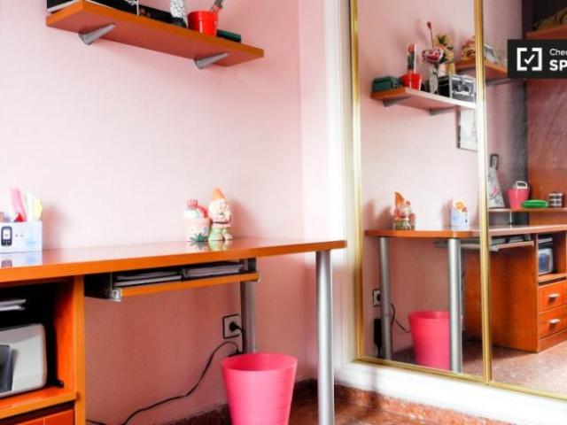 Shared Living/Roommate 4 Dormitorio Seville Seville ELS101670908
