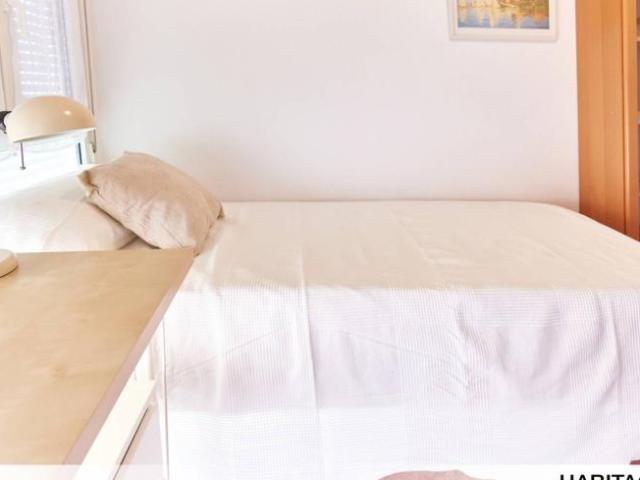 Shared Living/Roommate 4 Dormitorio Seville Seville ELS101731944