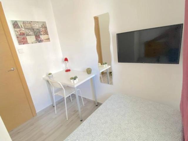 Shared Living/Roommate 4 Dormitorio Seville Seville ELS101020901