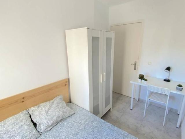 Shared Living/Roommate 4 Dormitorio Seville Seville ELS101020904